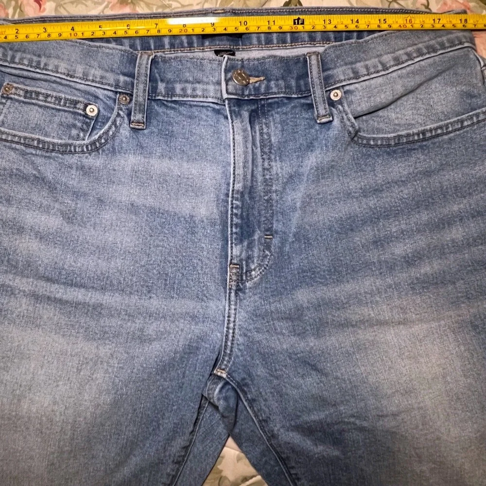 J.Crew Flex Slim Fit Jeans Mens 36x30 Light Wash Blue Denim Stretch Casual
